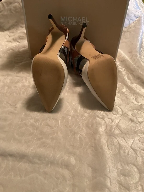 Shoe perfection! - Picture 4 of 5